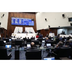 Em tempo recorde, deputados aprovam criação de Rede de Ajuda Humanitária no Paraná